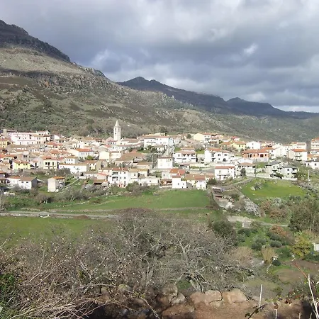 Bed & Breakfast Casa Rosa Bortigali