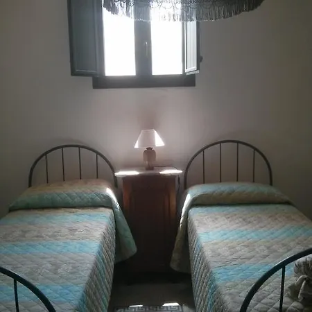Casa Rosa Bortigali
